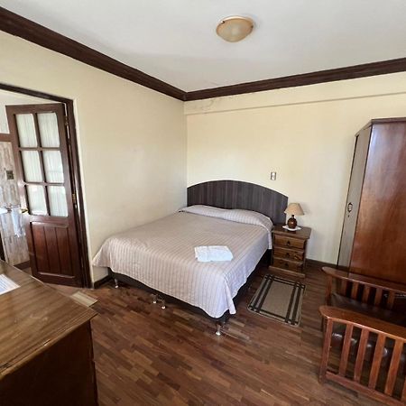 La Culta Centro Cultural Y Hostal Sucre Eksteriør bilde