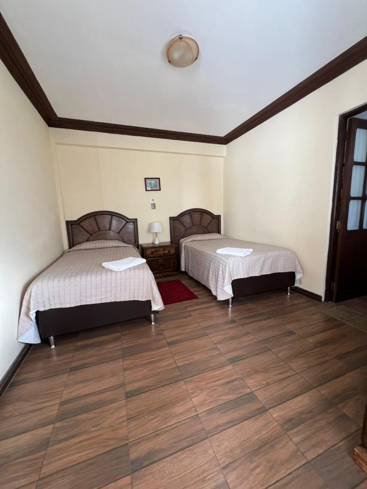 La Culta Centro Cultural Y Hostal Sucre Eksteriør bilde
